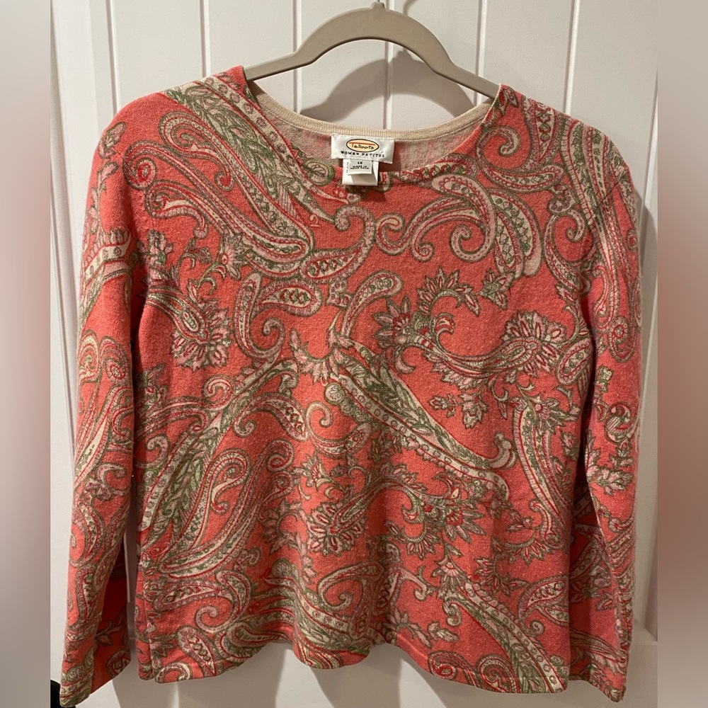 🛍️SALETalbots Coral Paisley Scoopneck Sweater Read desc. for information on size